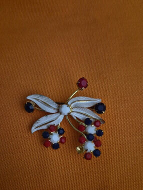 Austria Floral Rhinestone Brooch in Gold & Blue
